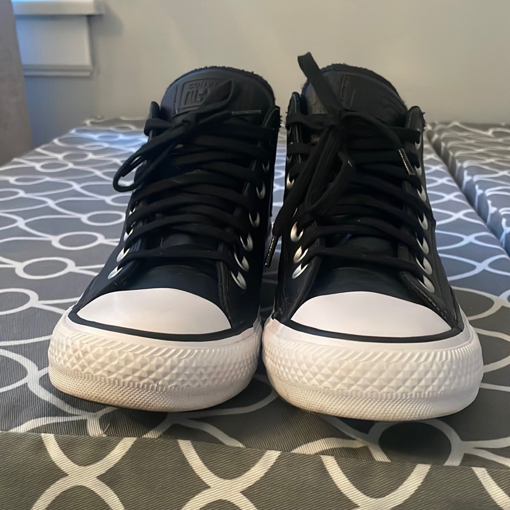 High-top real leather coverse sneakers
